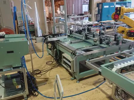 アルミサッシ組立ライン